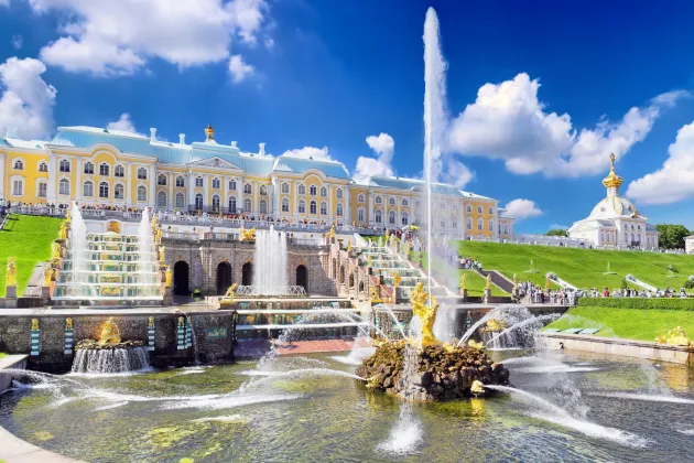 Schloss Petershof in St. Petersburg