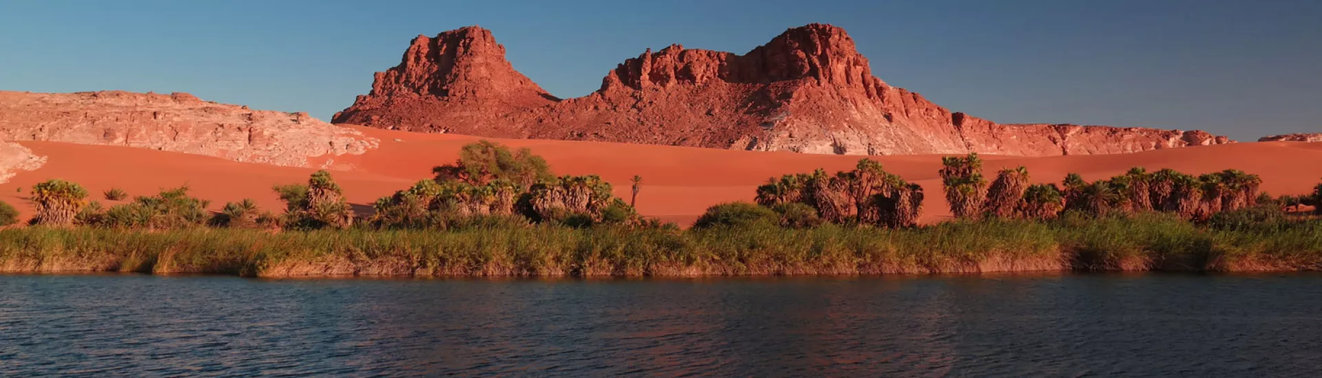 Panoramablick auf den Boukkou-See in Tschad