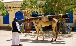 Stadtansicht von Asmara, Eritrea, mit historischer Architektur