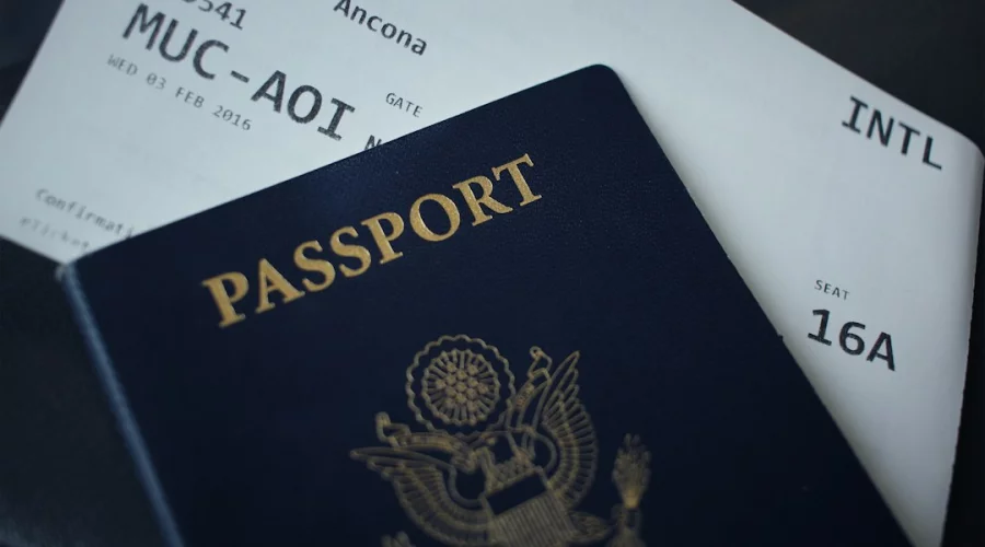 UK-eVisa verwechselt Reisende mit Zwillingsschwester: In Spanien gestrandet