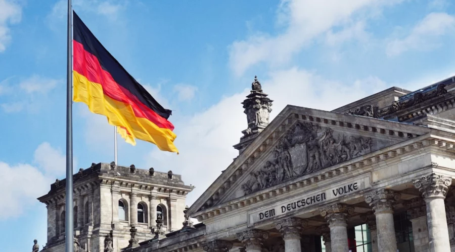 Deutschland hebt Visumspflicht für indische Staatsbürger bei Flughafentransit auf
