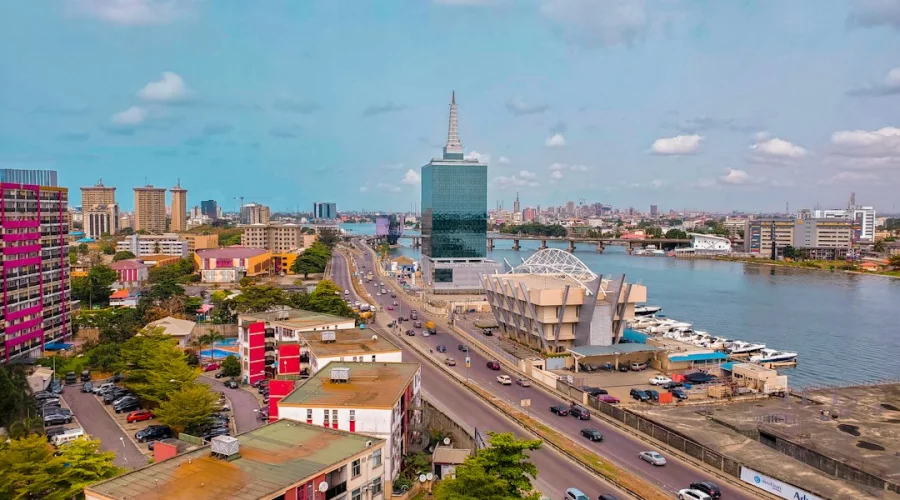 Nigeria Reisehinweise 2026: Sicherheitslage und Bedeutung für Visumantragsteller