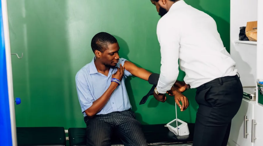 Nigeria verlangt Gesundheitserklärung vor dem Boarding – das müssen Reisende wissen
