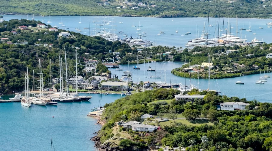 Antigua und Barbuda setzen Visumserleichterungen für Reisende aus Afrika aus