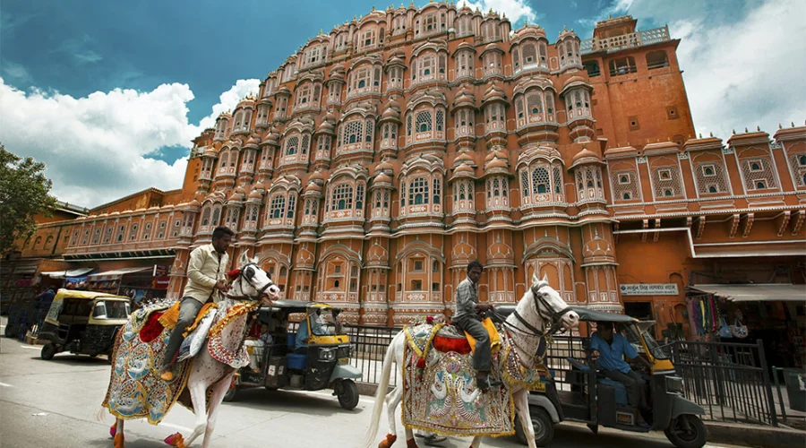 Indien erweitert die Anzahl der Einreisestellen für Inhaber elektronischer Visa