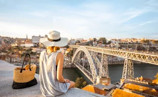 Sonnenuntergang in Porto, Portugal